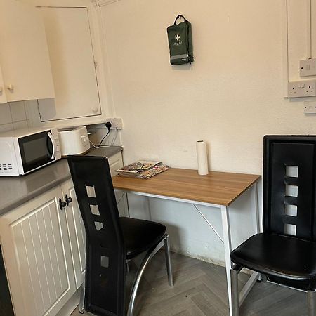 Rahal Hackney Apartment London Bagian luar foto