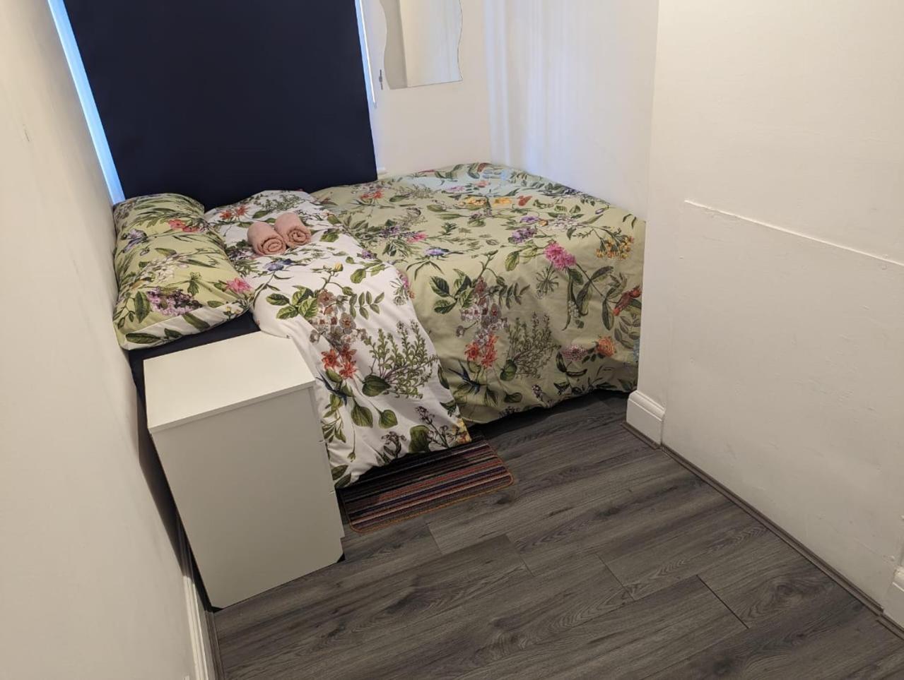 Rahal Hackney Apartment London Bagian luar foto