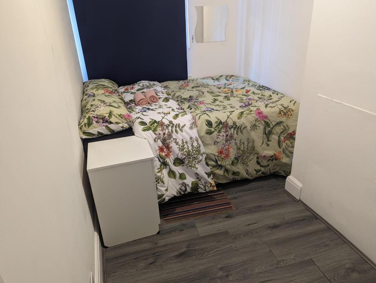 Rahal Hackney Apartment London Bagian luar foto